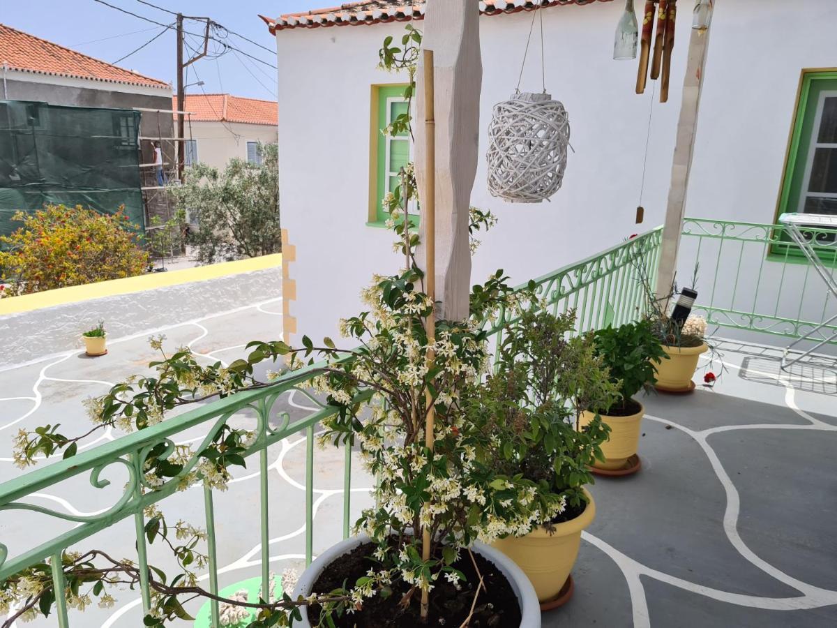 Vaggelis Traditional House Spetses Town Luaran gambar