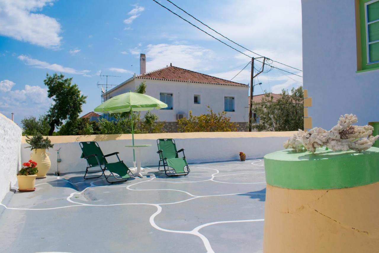 Vaggelis Traditional House Spetses Town Luaran gambar