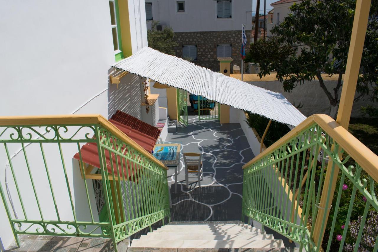 Vaggelis Traditional House Spetses Town Luaran gambar